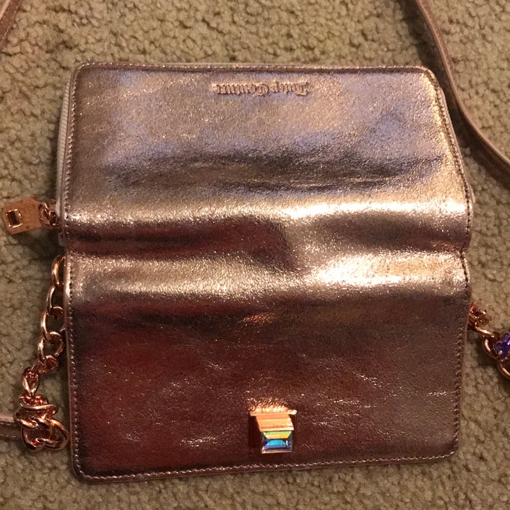 Juicy Couture Clash Leather Crossbody Wallet - Picture 7 of 7